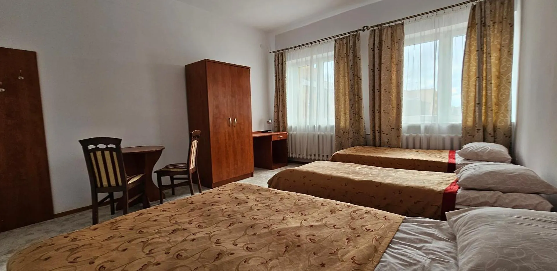 Rest Hostel Airport Modlin Nowy Dwor Mazowiecki Apartment