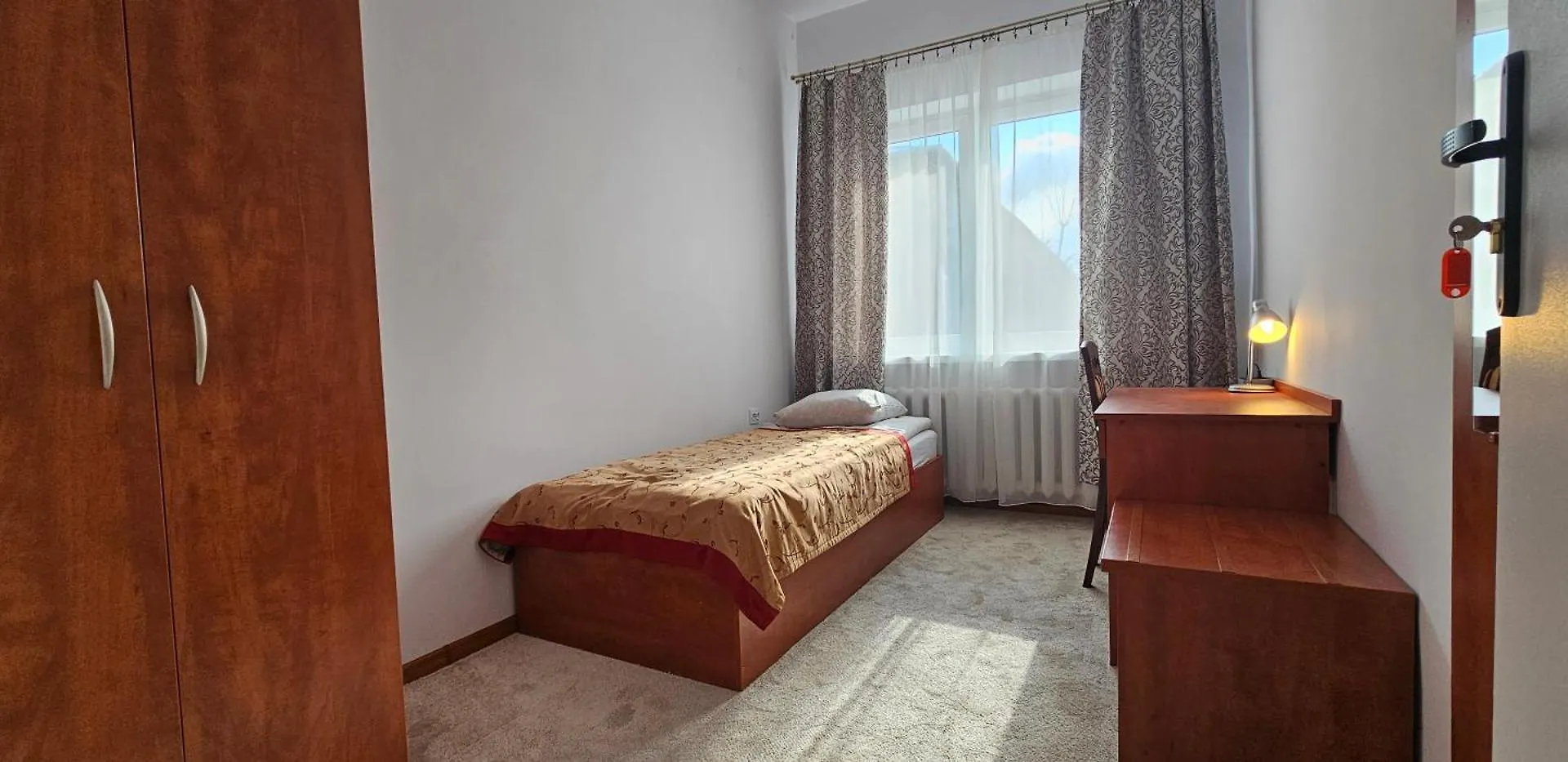 Rest Hostel Airport Modlin Nowy Dwor Mazowiecki Apartment